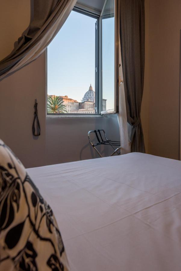 Bed and breakfast 36